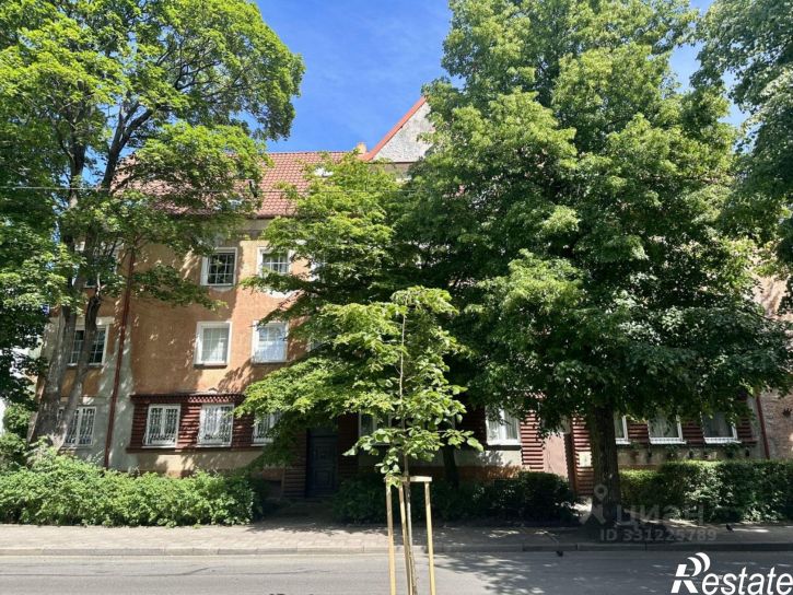 4-комн квартира улица Пугачёва, 20А,  д. 20А