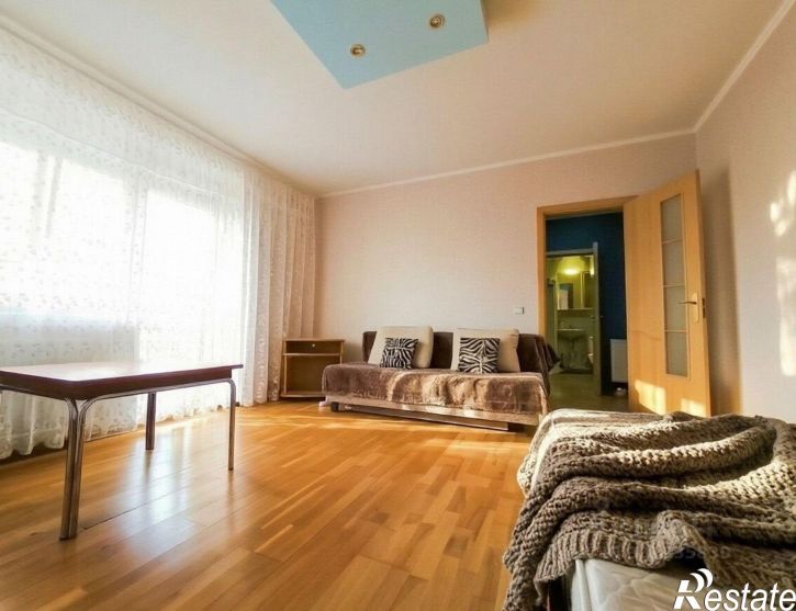 1-комн квартира улица Вилория Бусловского, 3,  д. 3