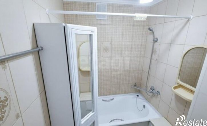 2-комн квартира Молдавская улица, 1,  д. 1