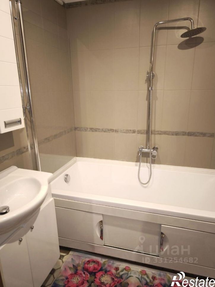 2-комн квартира Артиллерийская улица, 50,  д. 50