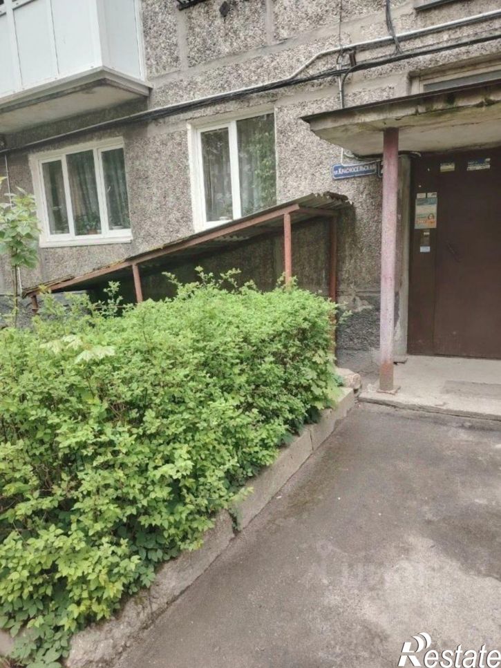 2-комн квартира ул Красносельская, 27,  д. 27