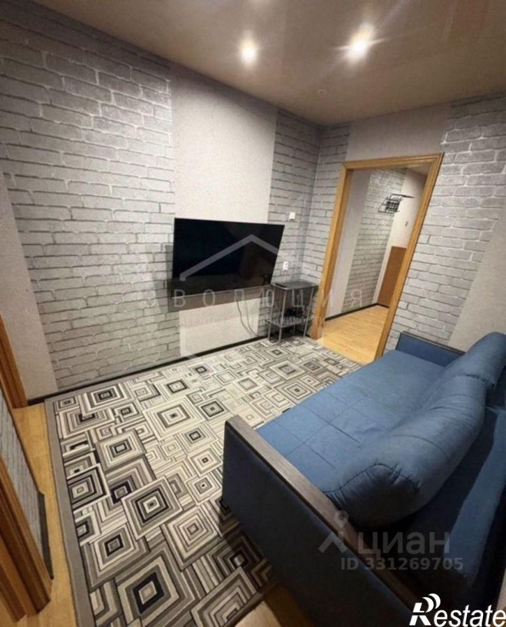 3-комн квартира ул Генерала Толстикова, 77,  д. 77