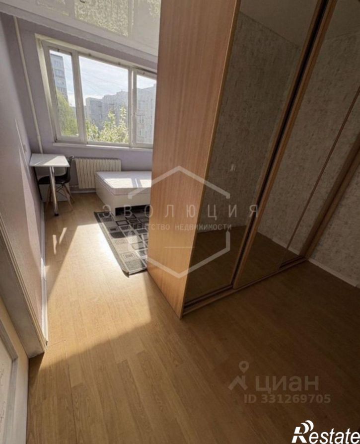 3-комн квартира ул Генерала Толстикова, 77,  д. 77