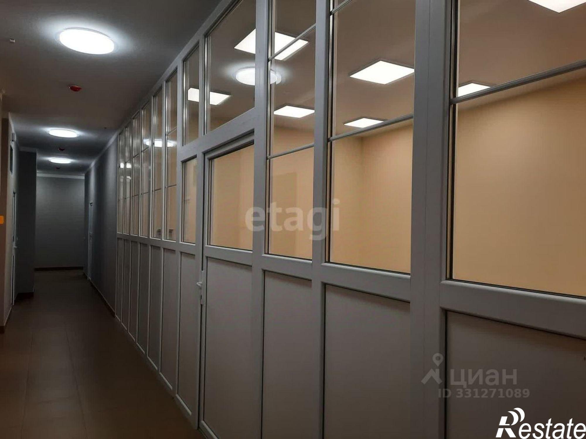 Сдать офис, помещение под офис за 42 000 рублей на ул Космонавта Леонова, 47