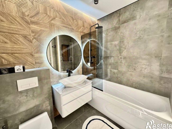 2-комн квартира улица Гайдара, 90,  д. 90
