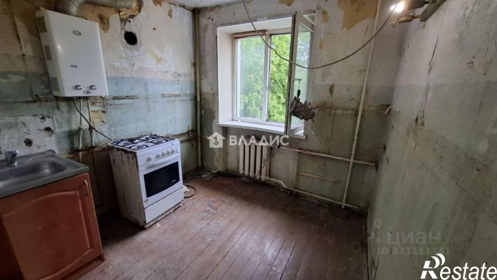 2-комн квартира улица Маршала Борзова, 61-65,  д. 61-65