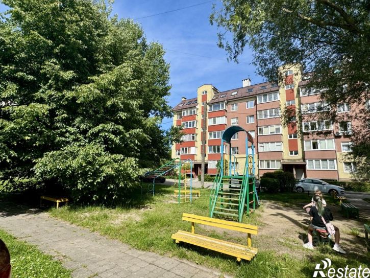 2-комн квартира Южный б-р, 47,  д. 47