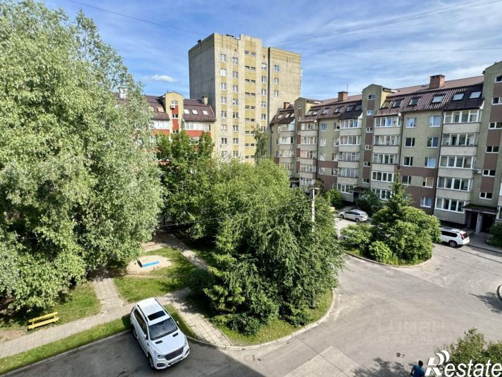 2-комн квартира Южный б-р, 47,  д. 47