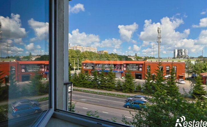 3-комн квартира улица Маршала Борзова, 61-65,  д. 61-65
