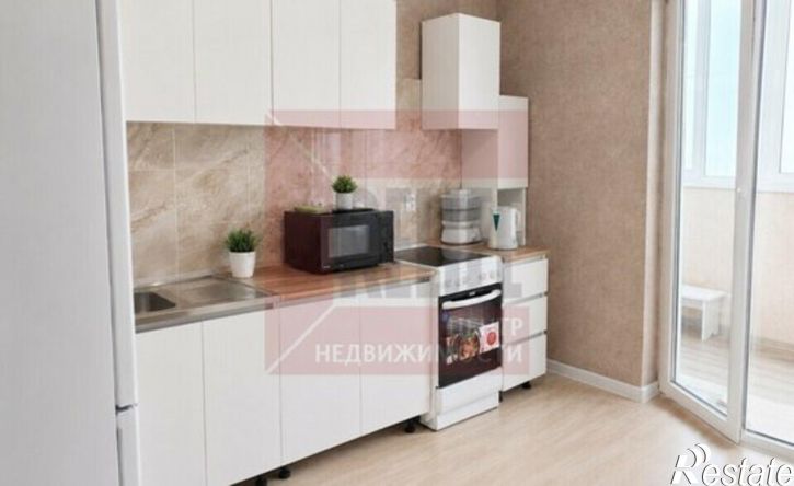 1-комн квартира улица Александра Суворова, 59,  д. 59