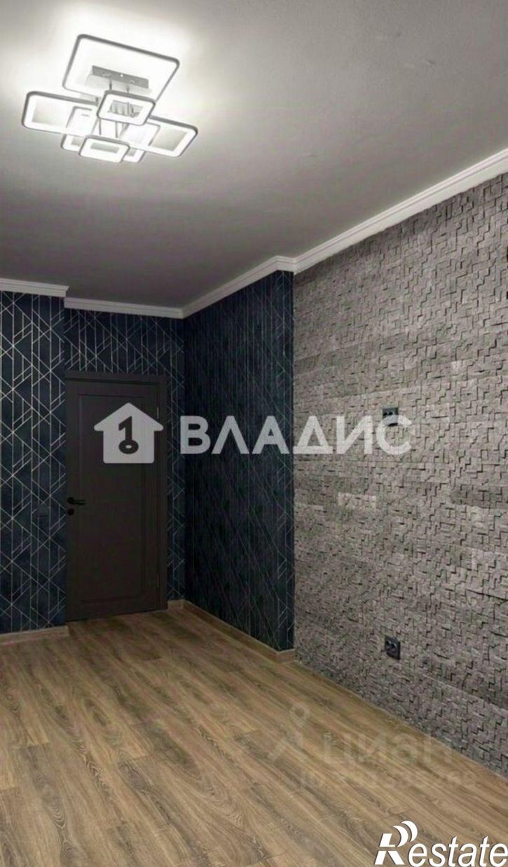 1-комн квартира Интернациональная улица, 64,  д. 64