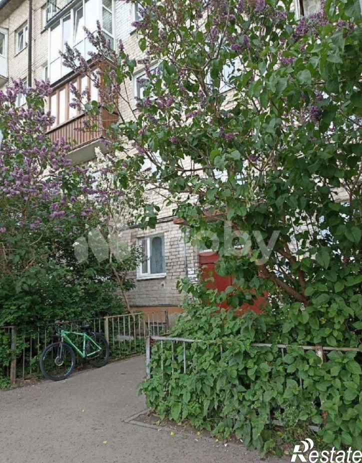 2-комн квартира улица Маршала Борзова, 61-65,  д. 61-65