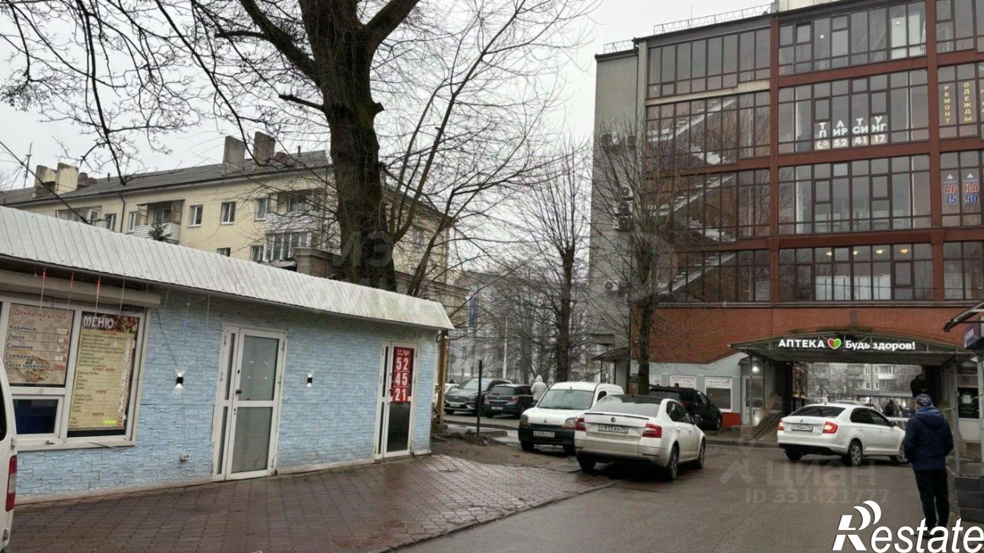 Купить торговое помещение за 10 078 800 рублей на Ленинский пр-кт, 69А