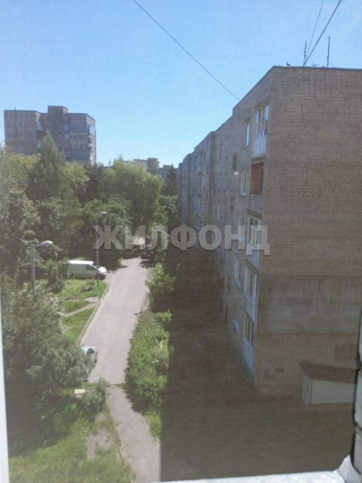 1-комн квартира Дзержинского улица, д.46А