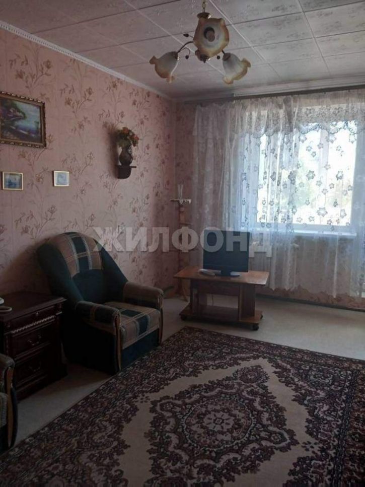 1-комн квартира Дзержинского улица, д.46А