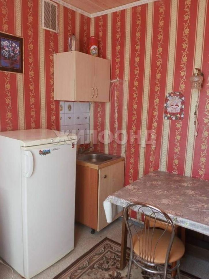 1-комн квартира Дзержинского улица, д.46А