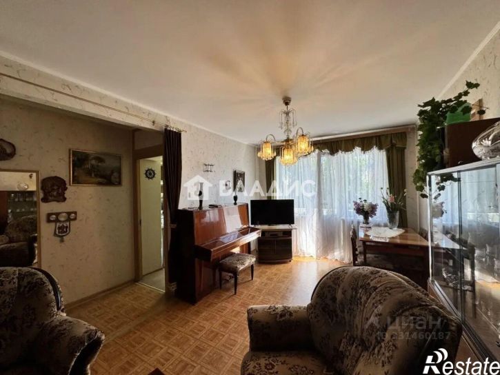 2-комн квартира улица Чекистов, 11,  д. 11