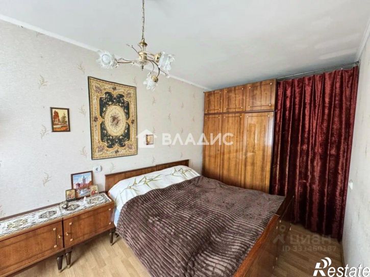 2-комн квартира улица Чекистов, 11,  д. 11