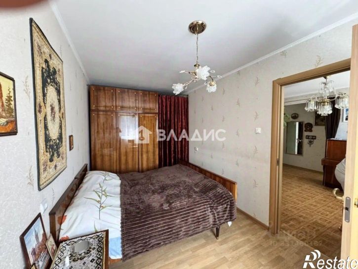 2-комн квартира улица Чекистов, 11,  д. 11