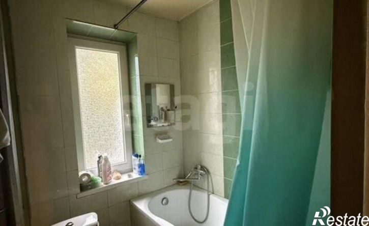 2-комн квартира Коммунистическая улица, 51,  д. 51
