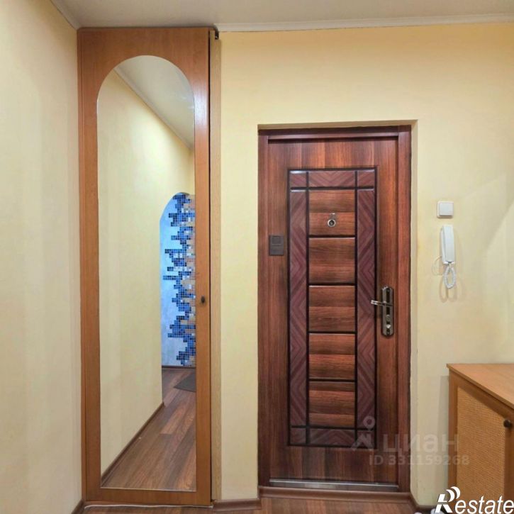3-комн квартира улица Генерала Толстикова, 18А,  д. 18А