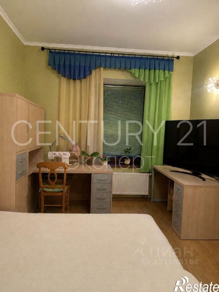 2-комн квартира улица Сержанта Колоскова, 4А,  д. 4А