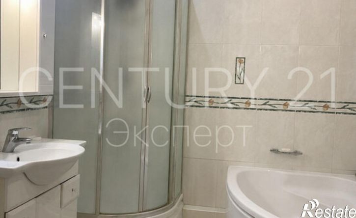 2-комн квартира ул Сержанта Колоскова, 4А,  д. 4А