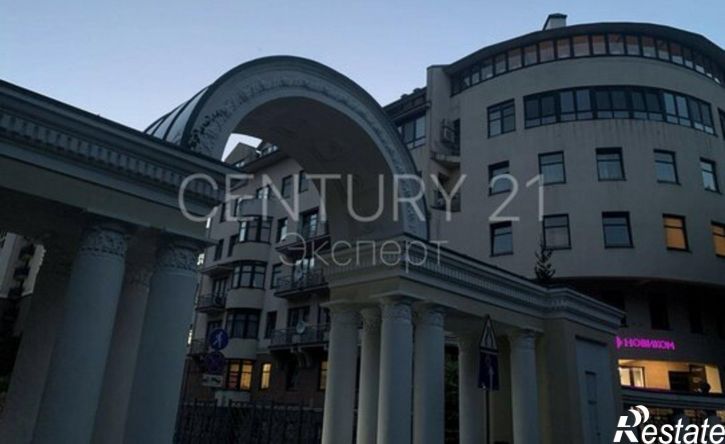 2-комн квартира ул Сержанта Колоскова, 4А,  д. 4А
