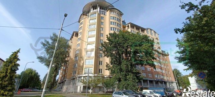 6-комн квартира ул Красная, 63А,  д. 63А
