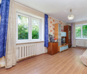 2-комн, 45кв м, этаж 1/5 улица Подполковника Емельянова, 258