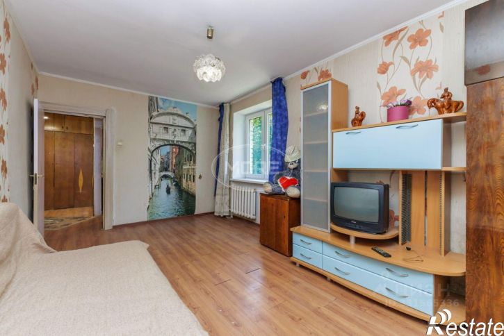 2-комн квартира улица Подполковника Емельянова, 258,  д. 258