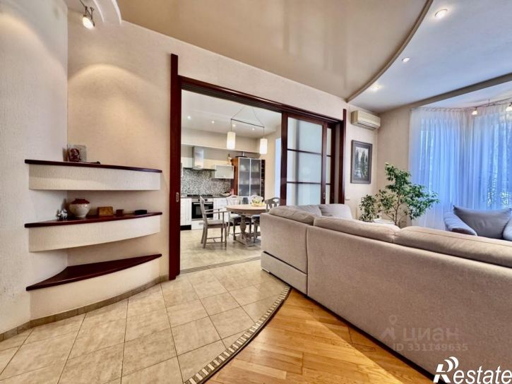 3-комн квартира улица Сержанта Колоскова, 8А,  д. 8А