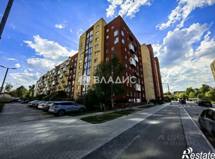 3-комн квартира Майский переулок, 3,  д. 3