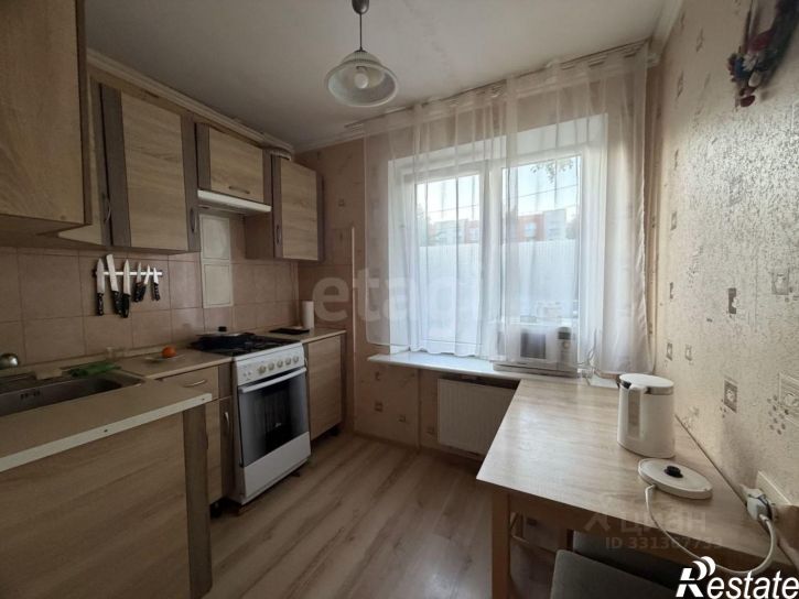 3-комн квартира ул Карташева, 10Б,  д. 10Б