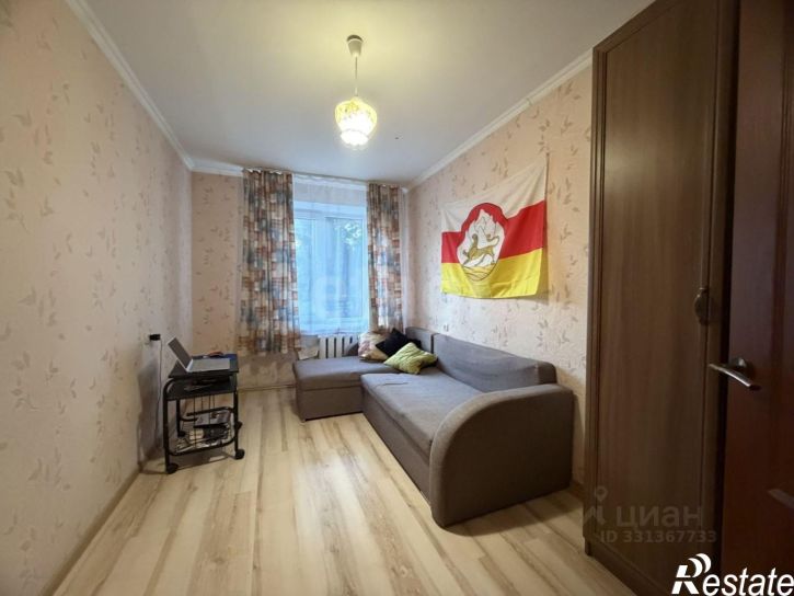 3-комн квартира ул Карташева, 10Б,  д. 10Б