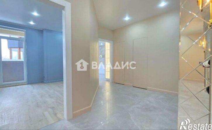 4-комн квартира ул Космонавта Леонова, 49А,  д. 49А