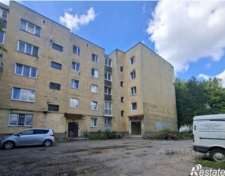 2-комн квартира ул Чекистов, 141,  д. 141