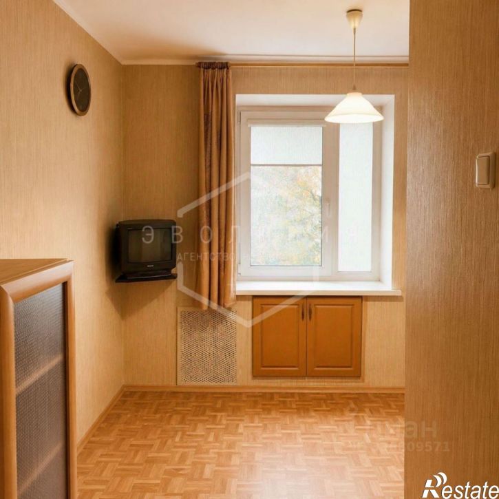 2-комн квартира ул Космонавта Леонова, 16,  д. 16