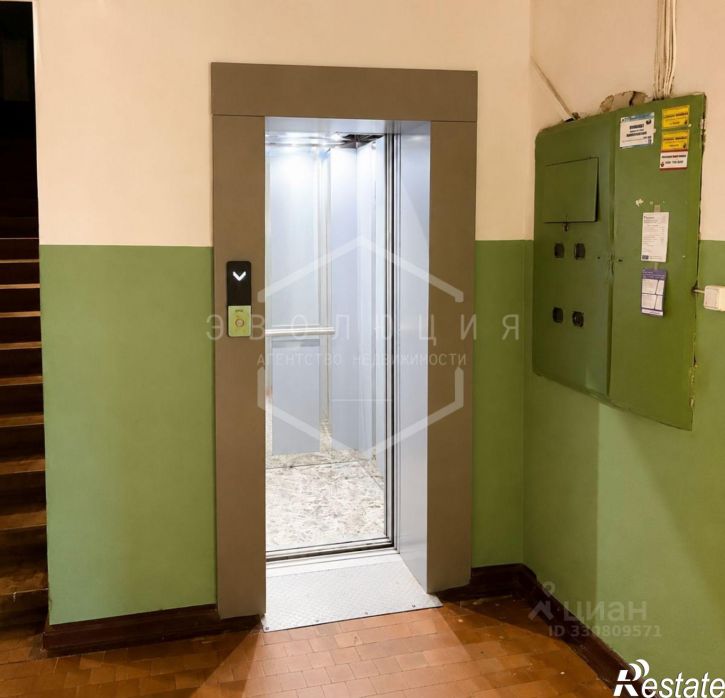 2-комн квартира ул Космонавта Леонова, 16,  д. 16