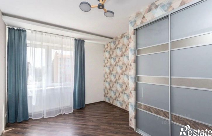 2-комн квартира ул Докука, 13,  д. 13