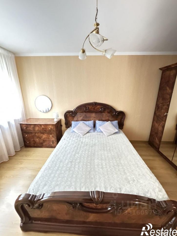 3-комн квартира ул Интернациональная, 37,  д. 37
