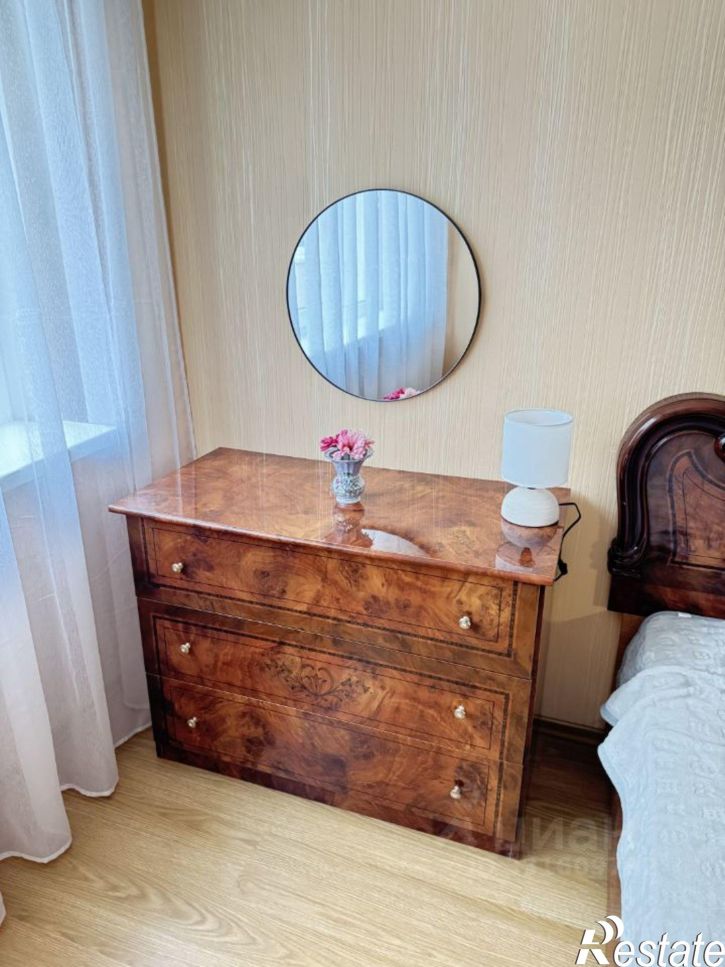 3-комн квартира ул Интернациональная, 37,  д. 37