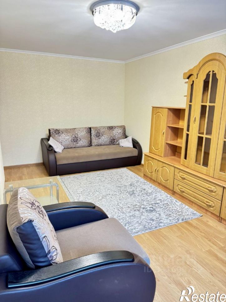 3-комн квартира ул Интернациональная, 37,  д. 37