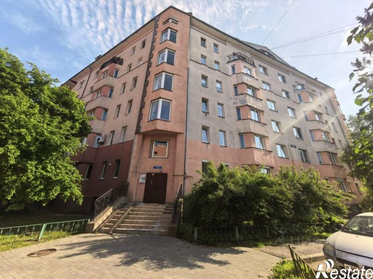 6-комн квартира ул Стрелковая, 1,  д. 1