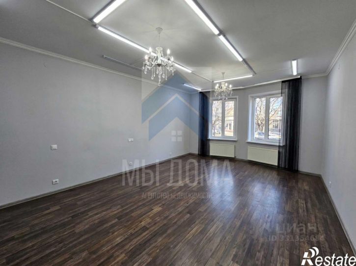 4-комн квартира ул Черняховского, 17,  д. 17
