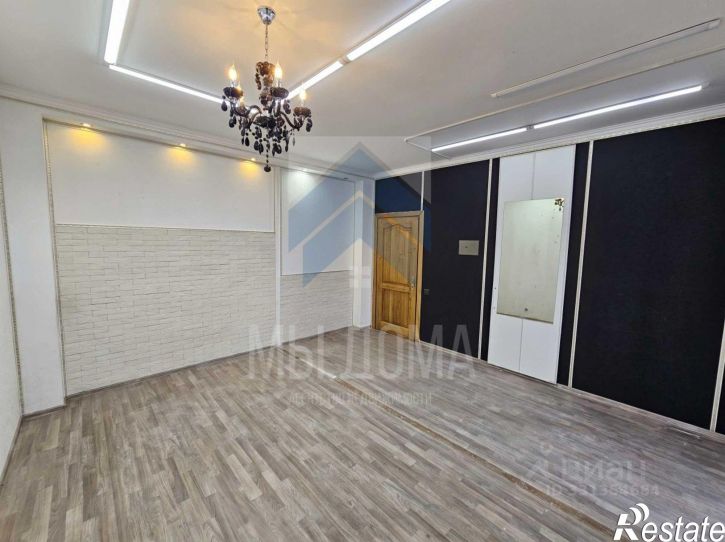 4-комн квартира ул Черняховского, 17,  д. 17