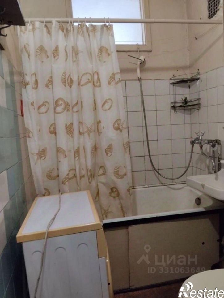 2-комн квартира ул Красносельская, 8,  д. 8