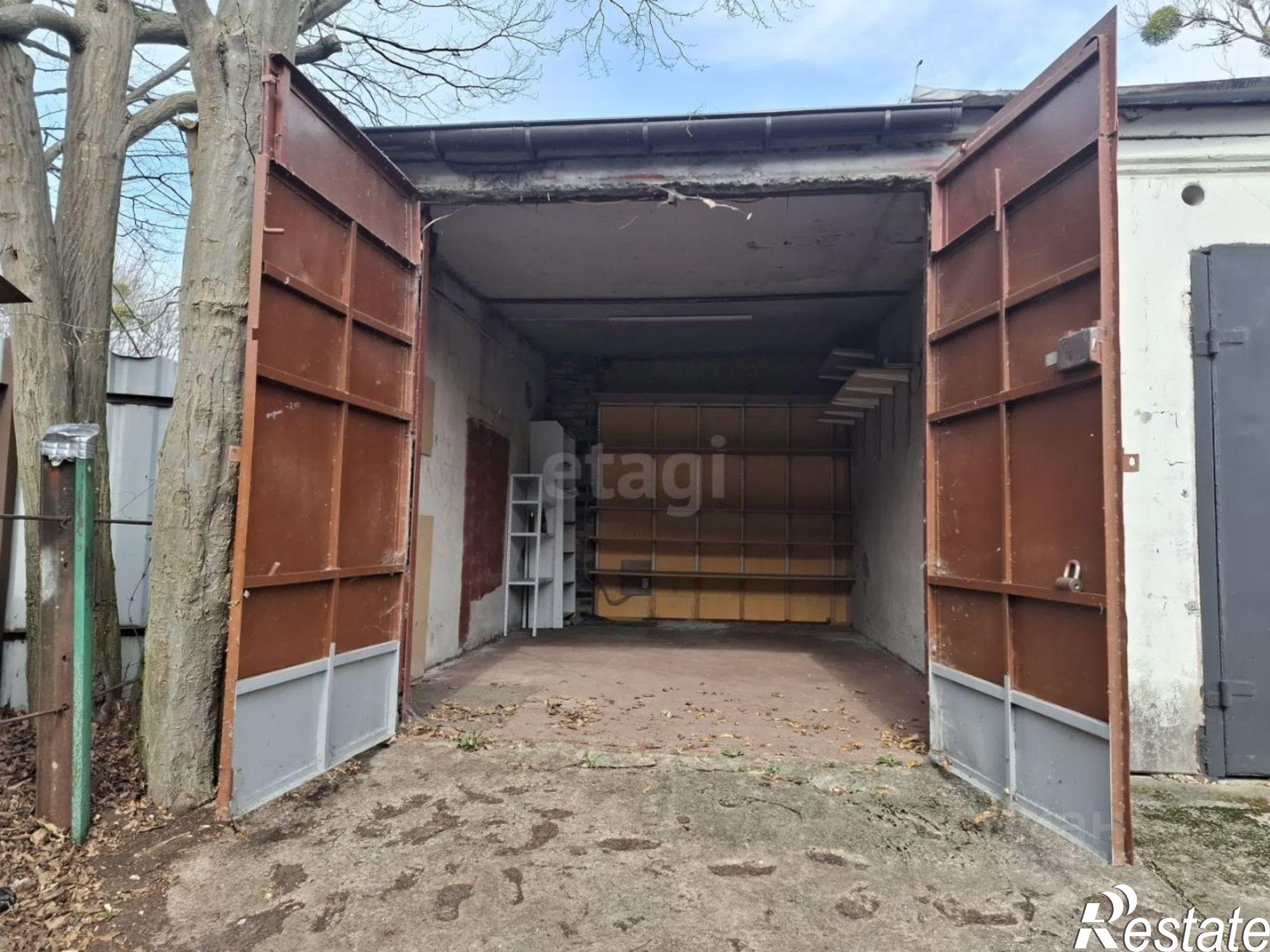 Купить гараж, место в паркинге за 779 494 рублей на ул Молодежная, 25