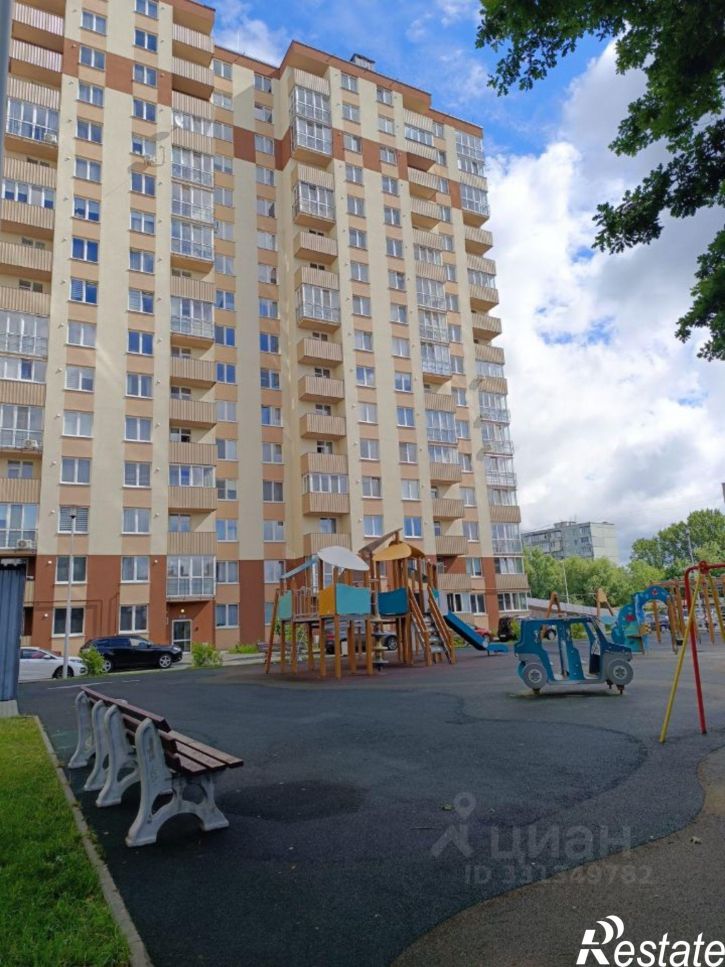 1-комн квартира ул Генерала Толстикова, 8,  д. 8