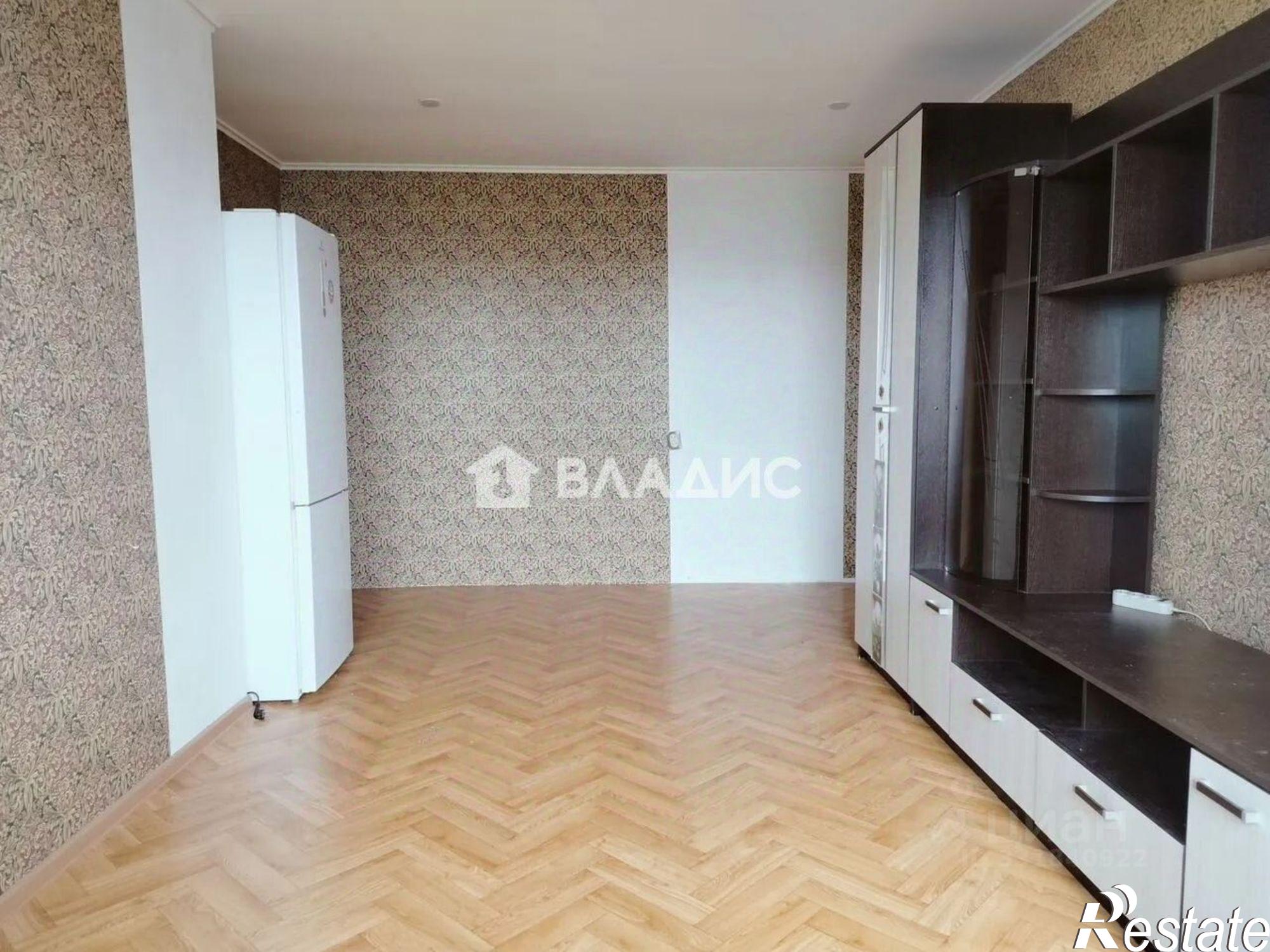 Купить комнату за 1 800 000 рублей на ул Горького, 162